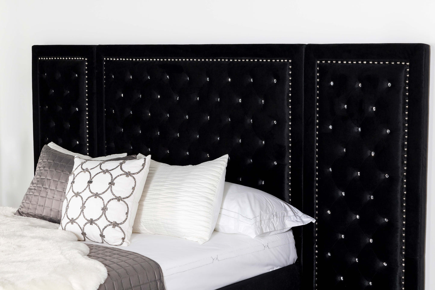 Hailey Upholstered California King Wall Panel Bed Black